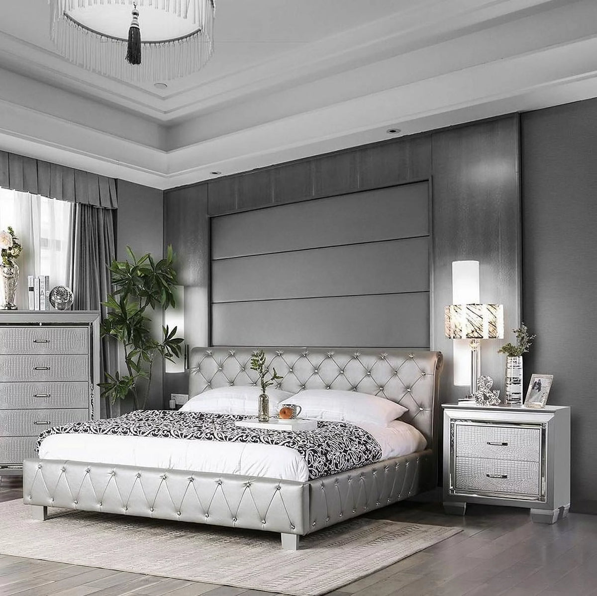 Silver Solid Wood Queen Bedroom Set 3pcs I41103