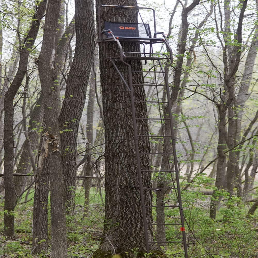 18' Ladder Tree Stand L802931