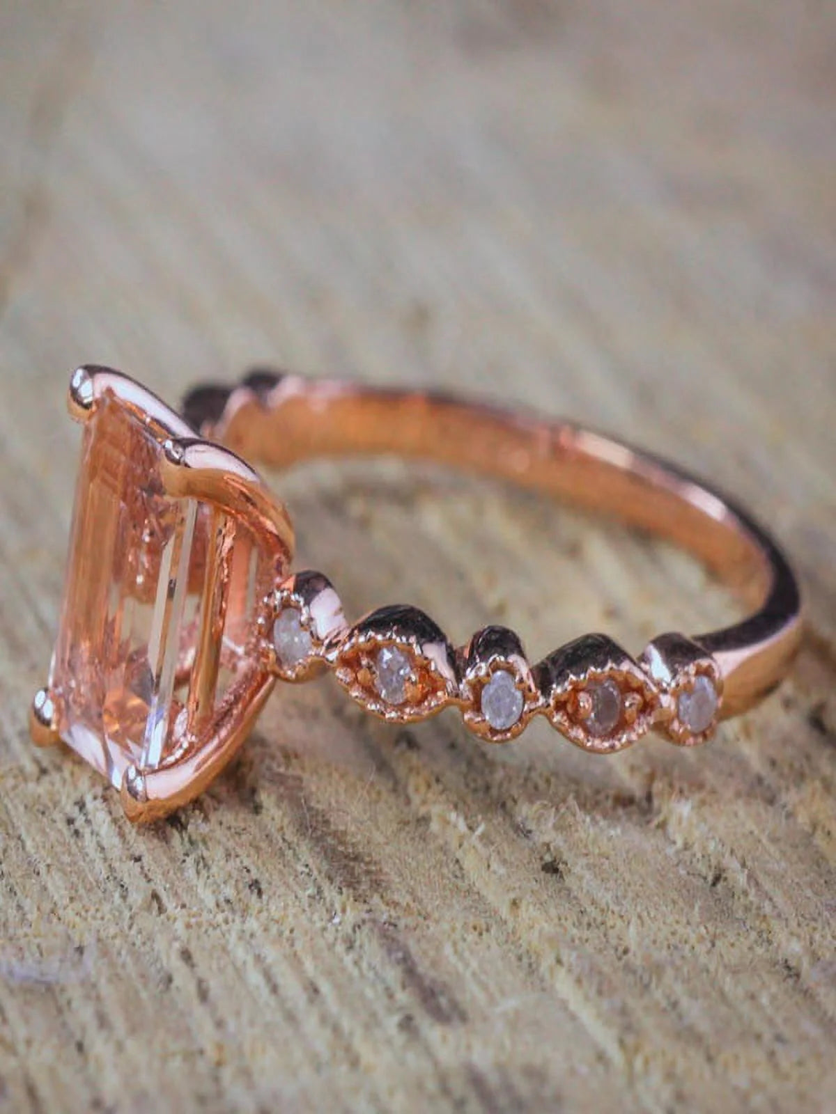1.25 Carat Peach Pink Morganite and Diamond Engagement Ring in 10k Rose Gold T381486