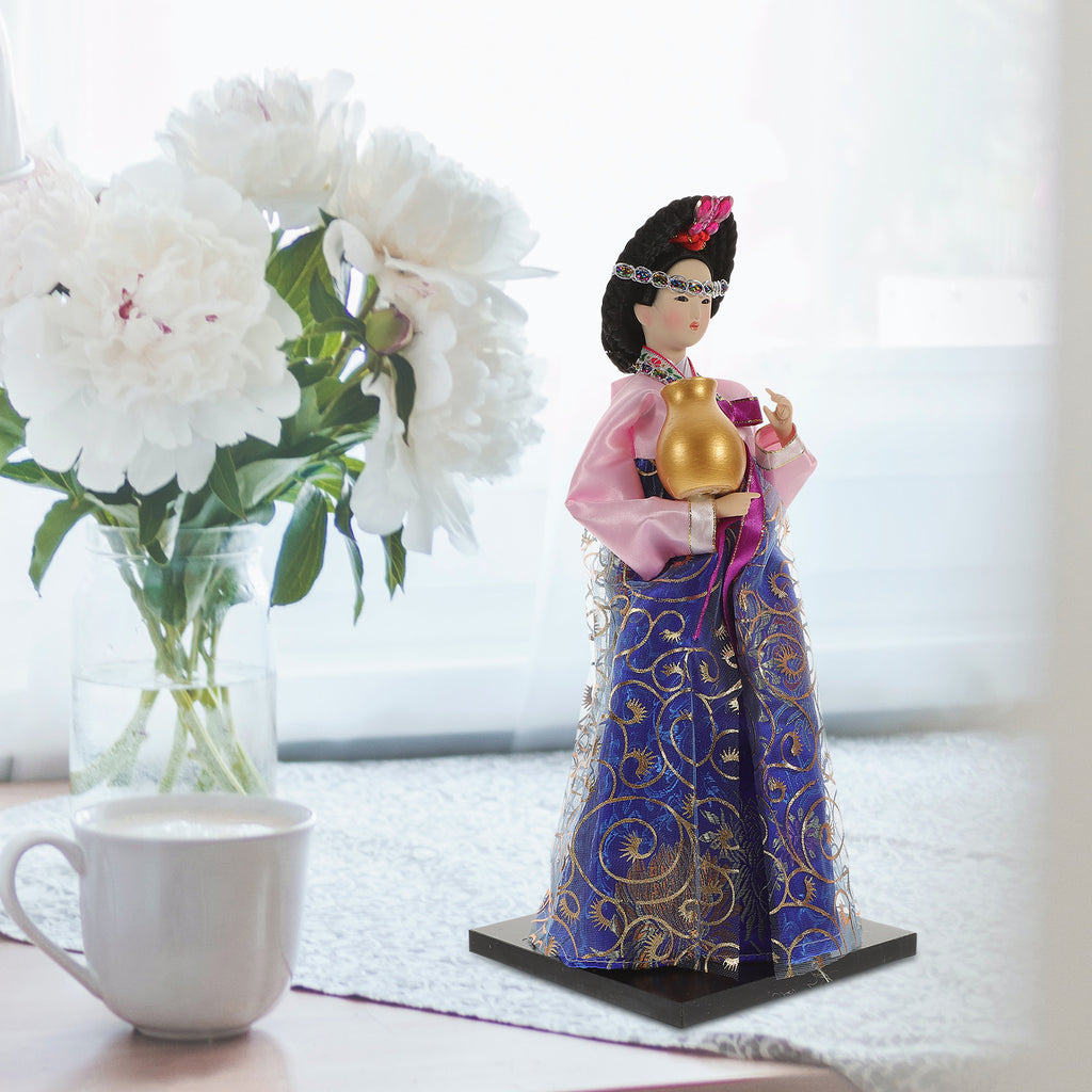 Porcelain Girl Figurine A418
