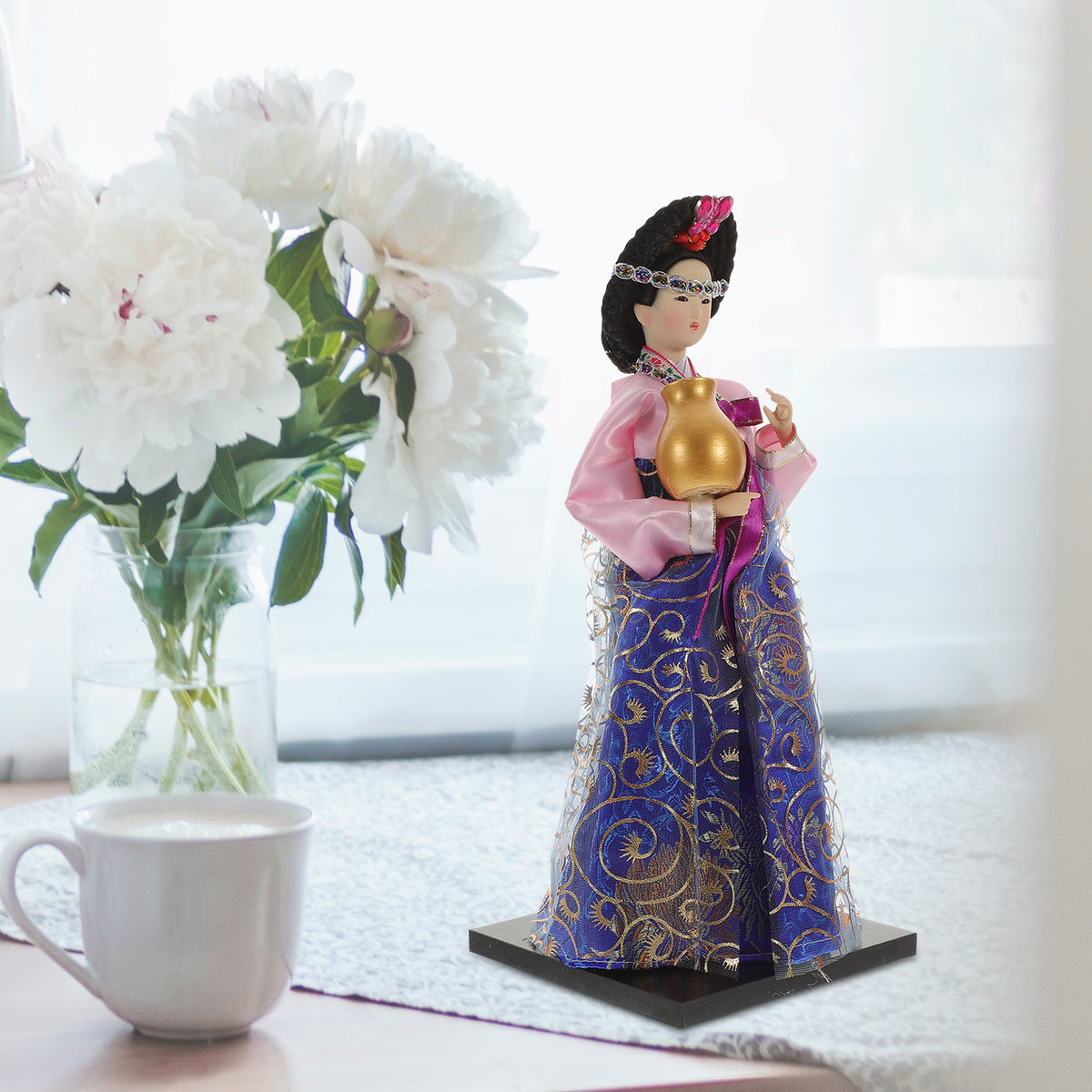 Porcelain Girl Figurine A418