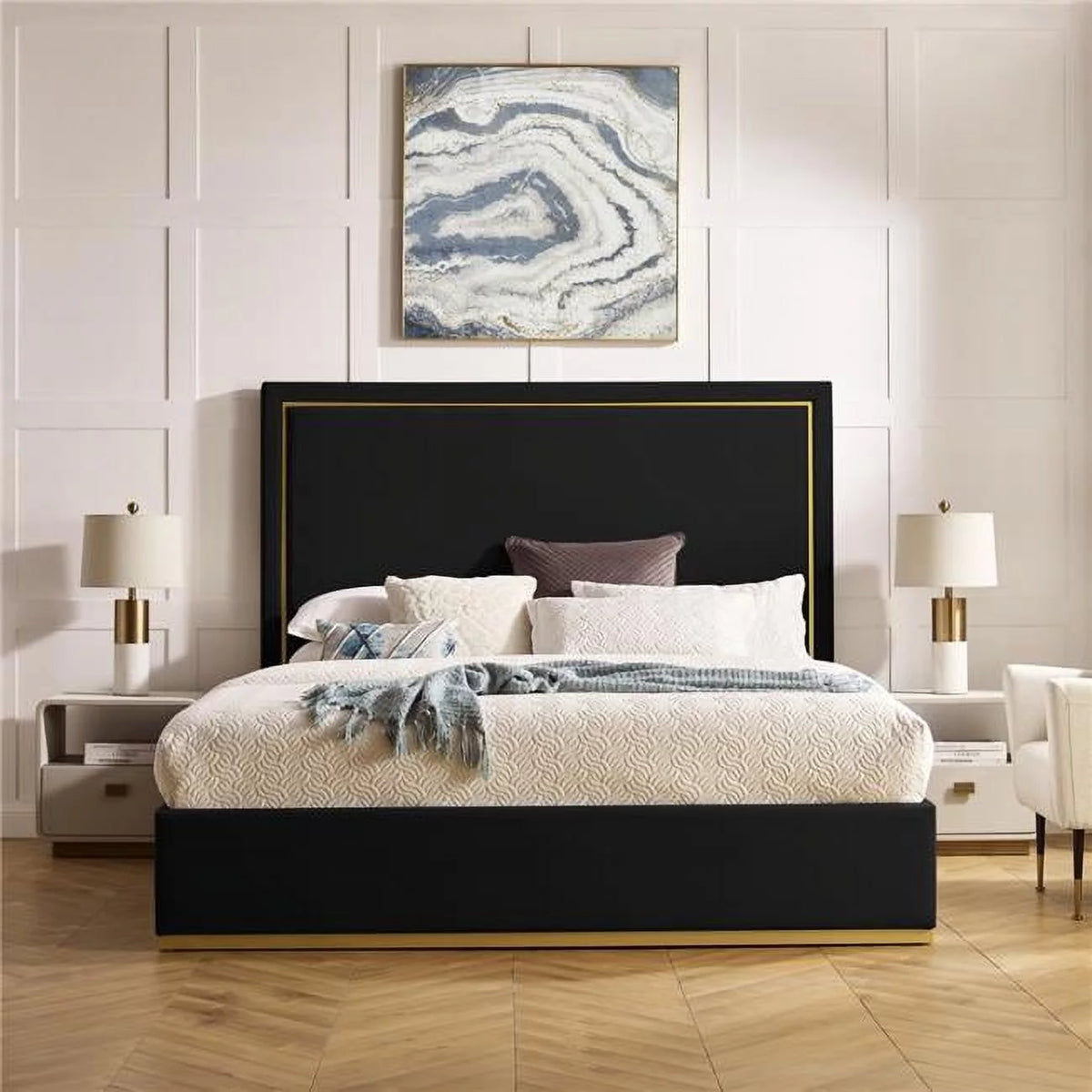 Black Velvet Upholstered King Size Bed J417131