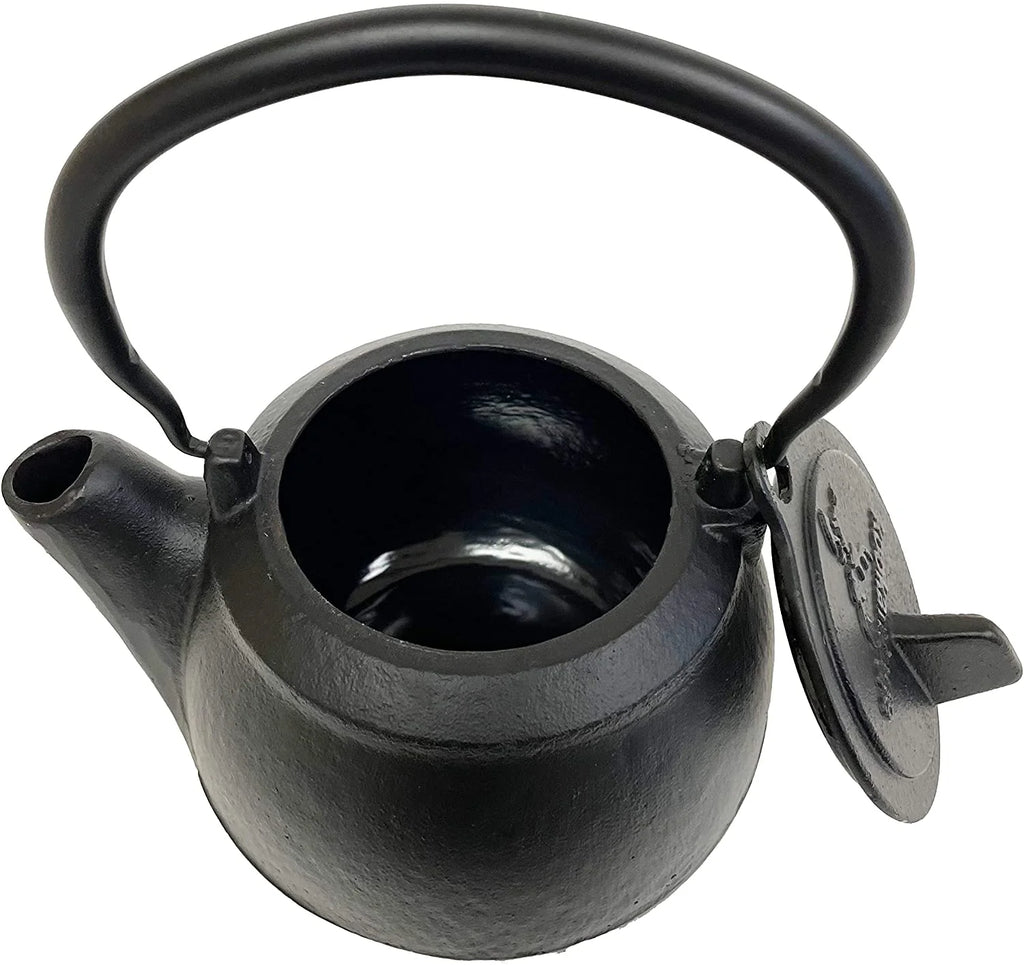 2 QT Cast Iron Steaming Tea Pot B209037