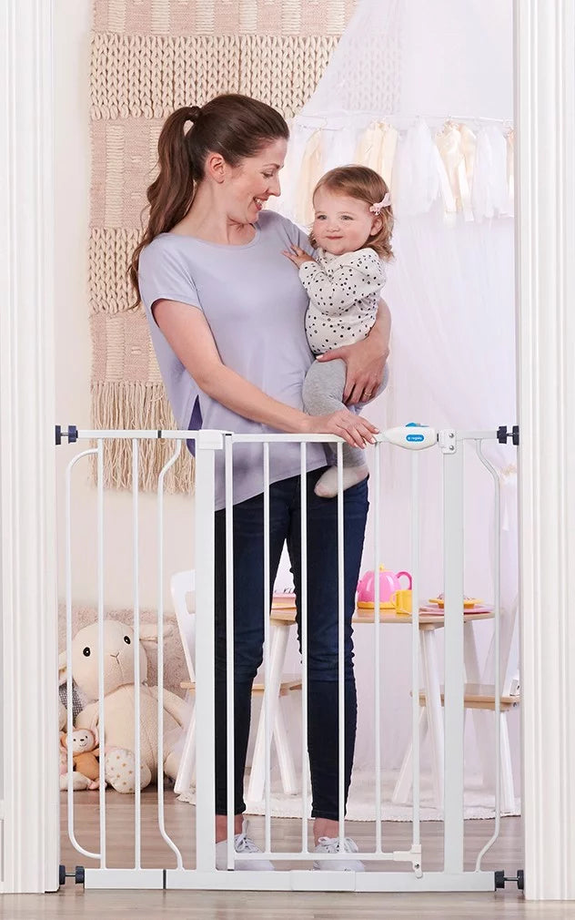 Extra Tall Walk Thru Baby Gate K869174