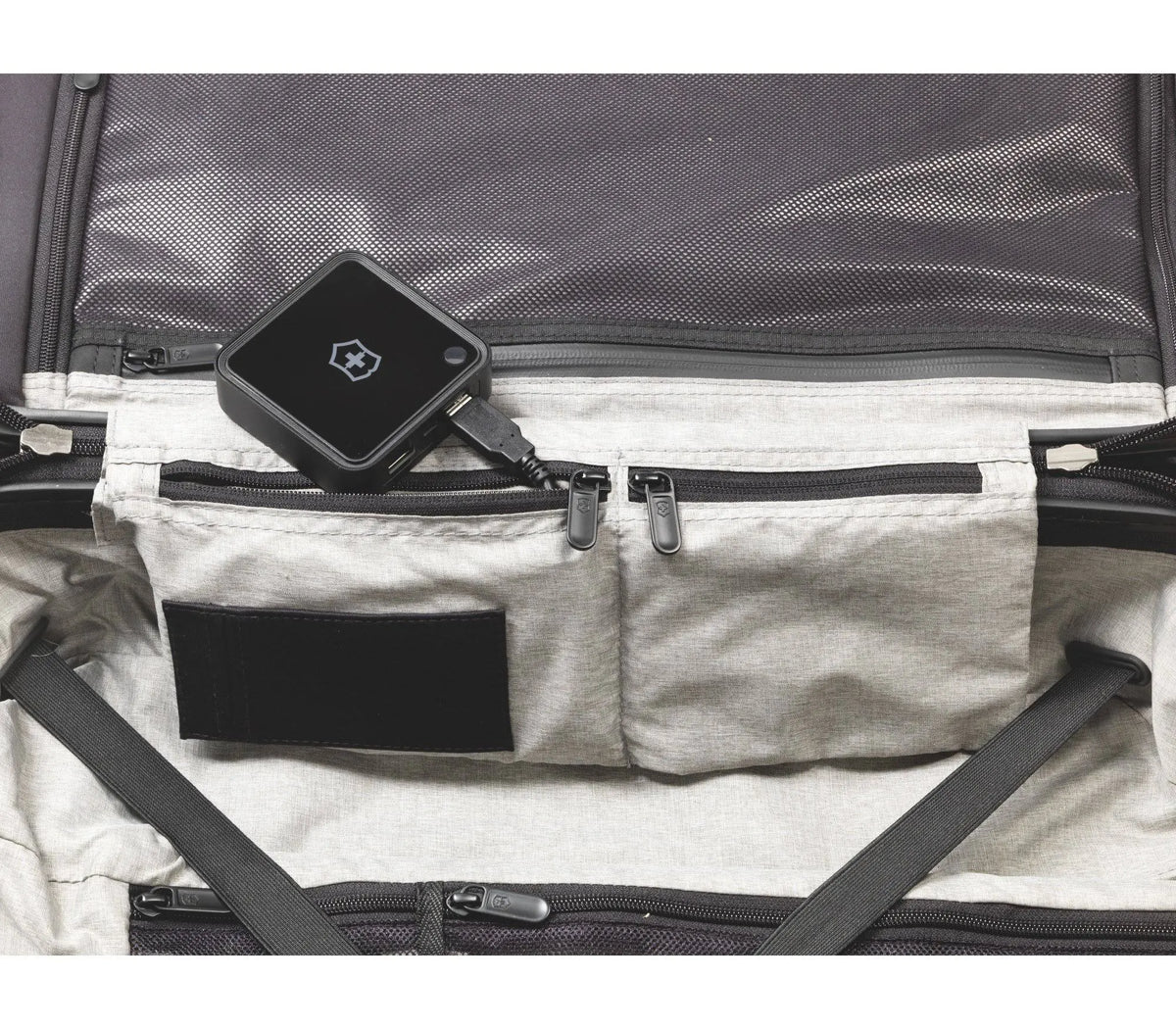 Hardside Carry-On Black E273