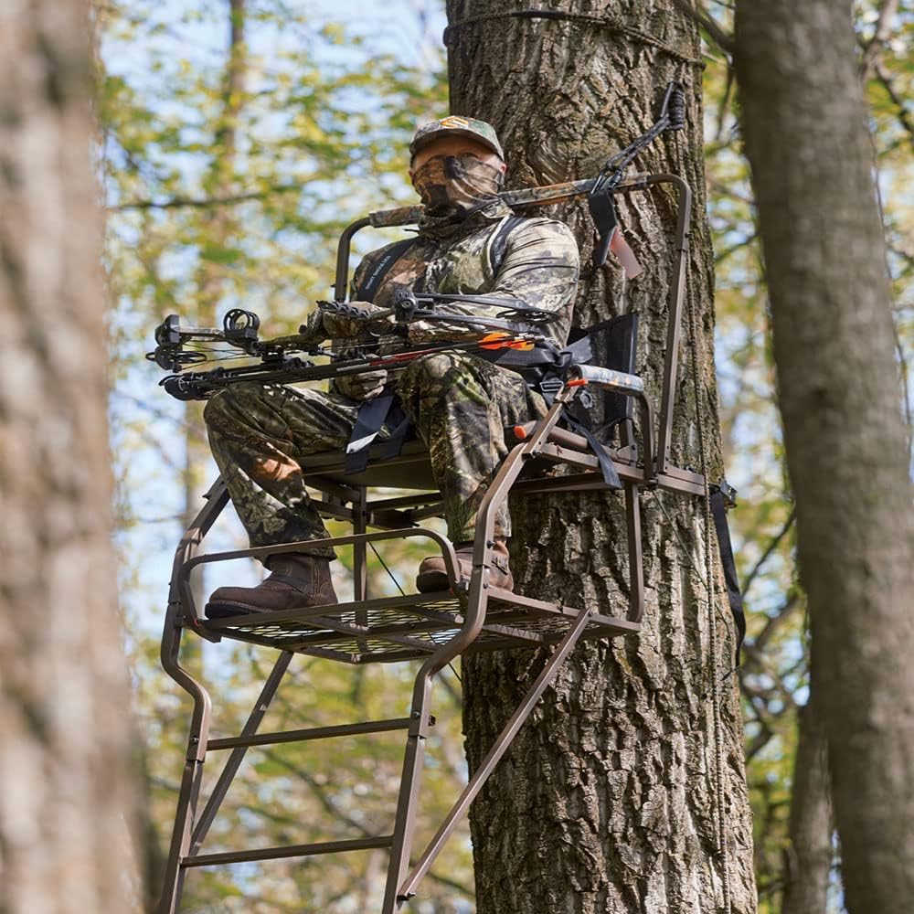 18' Ladder Tree Stand L802931