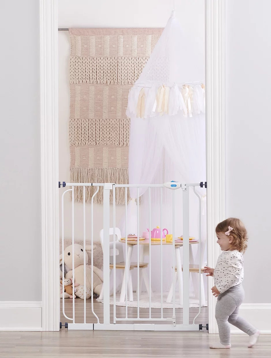 Extra Tall Walk Thru Baby Gate K869174
