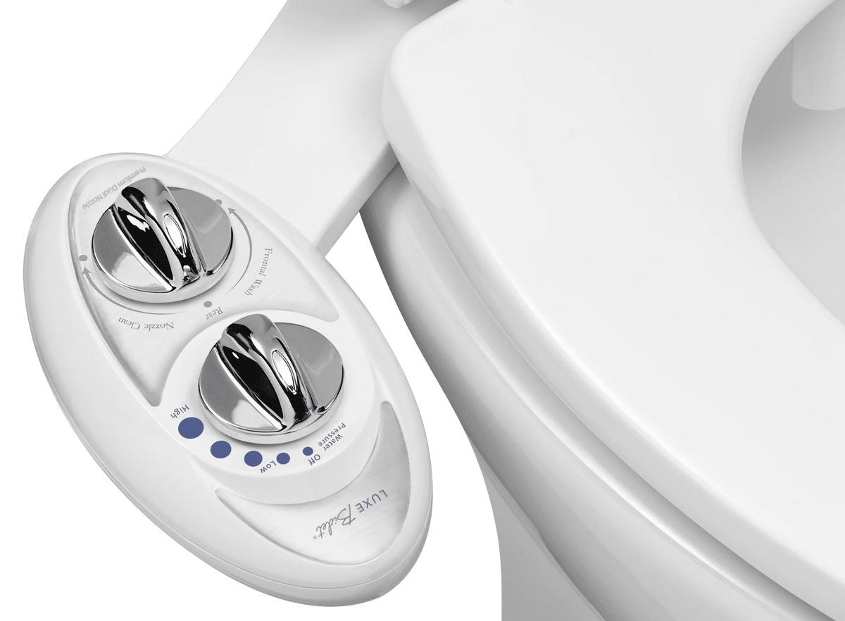 Dual Nozzle Non-Electric Bidet Attachment D504208
