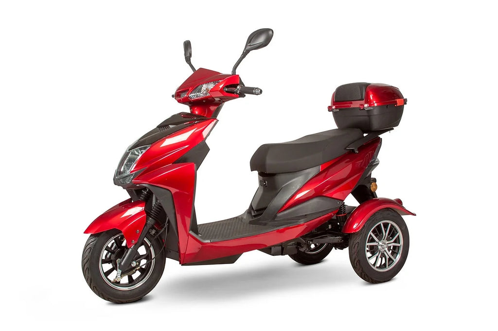 Red Three-Wheel Mobility Scooter P885808