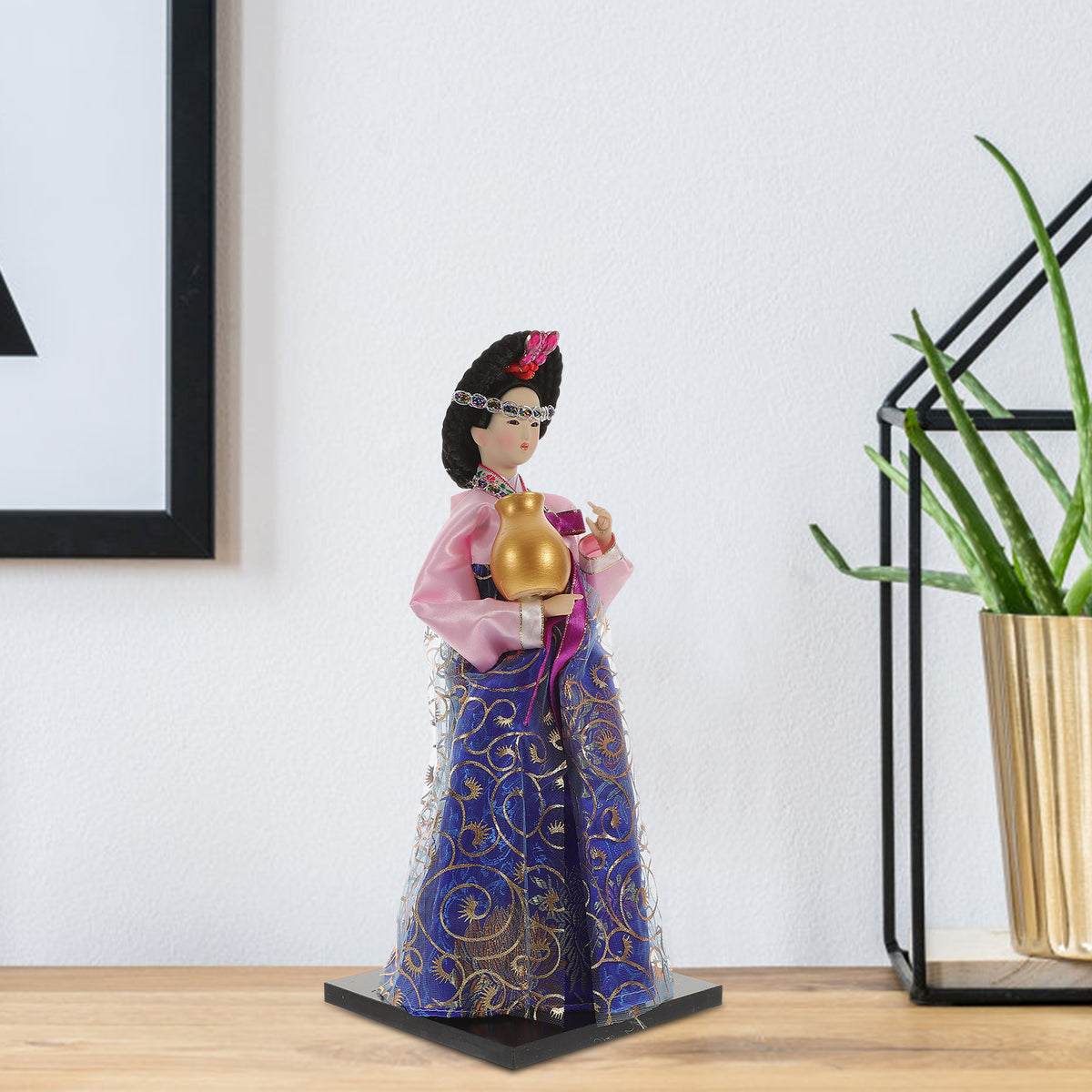 Porcelain Girl Figurine A418