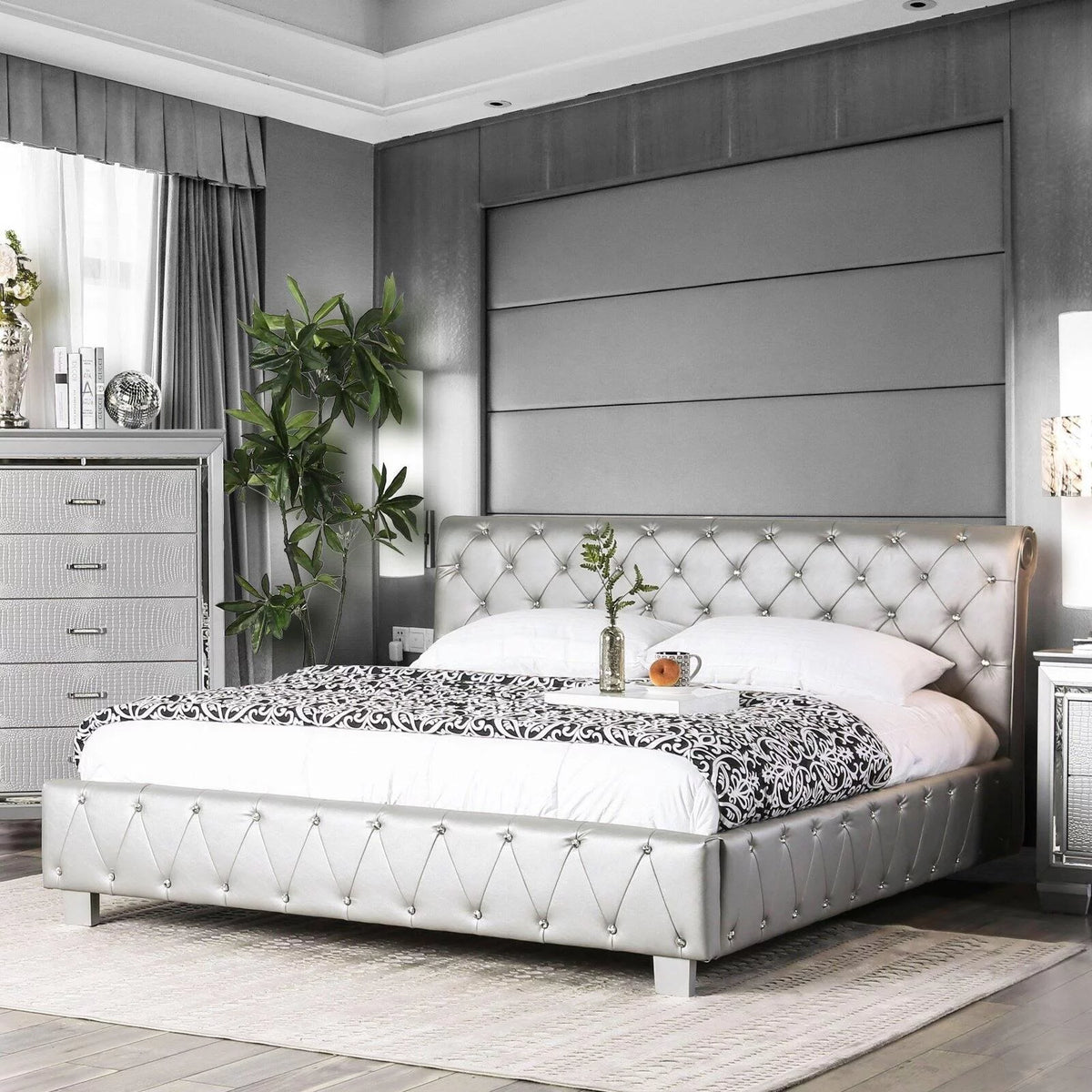 Silver Solid Wood Queen Bedroom Set 3pcs I41103