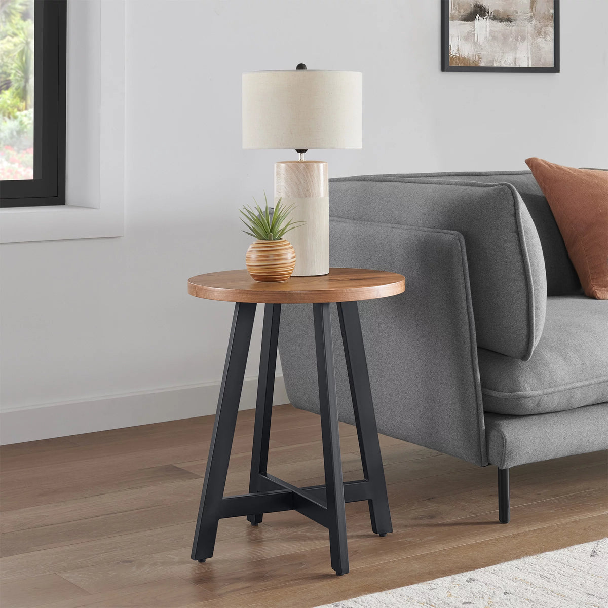 Round End Table with MDF Top and Metal Frame D482